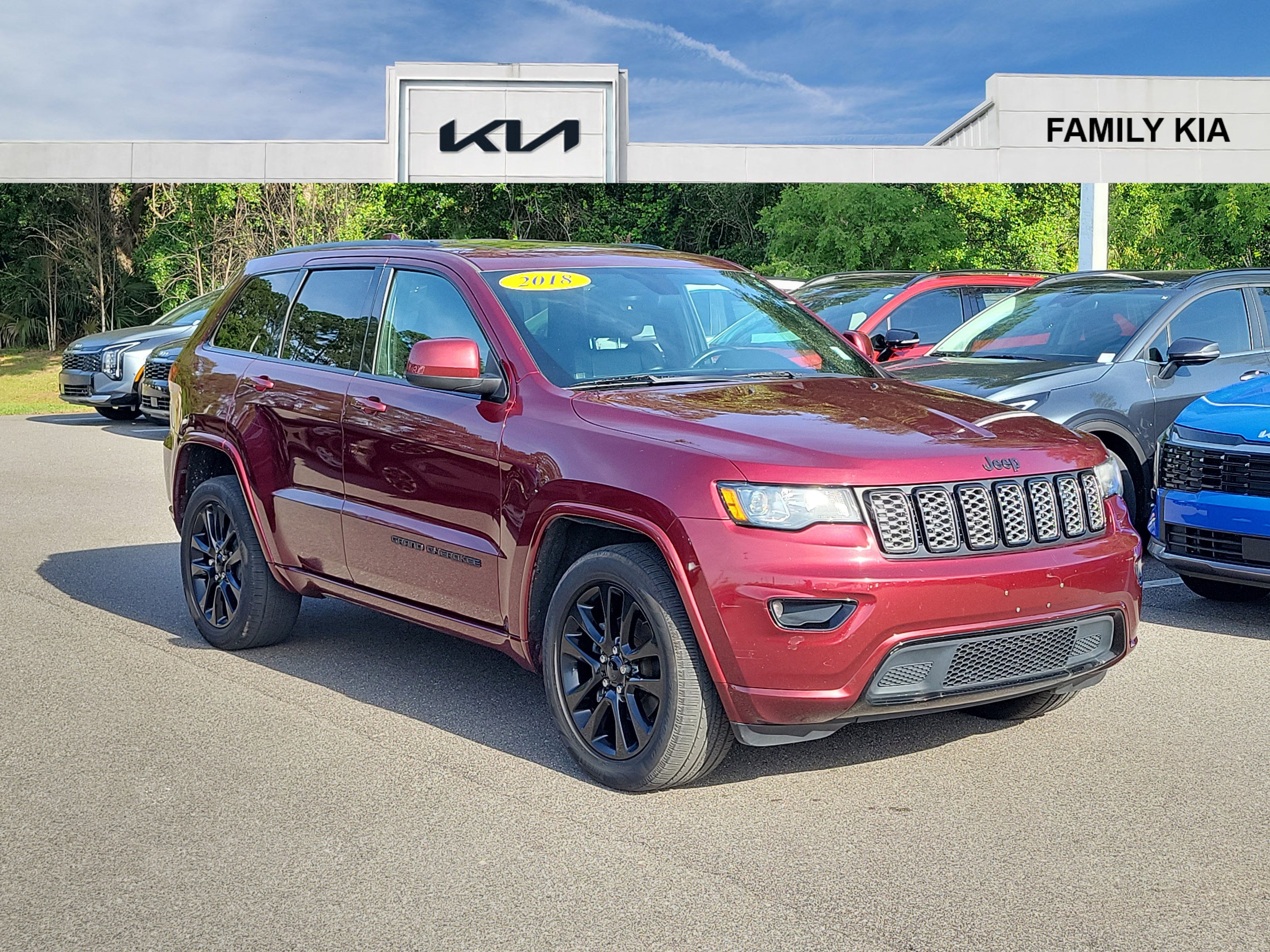 Used 2018 Jeep Grand Cherokee Altitude