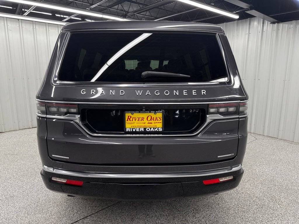 Used 2022 Jeep Grand Wagoneer Series I w/ Flexible Seating Group AWD/4WD image 5