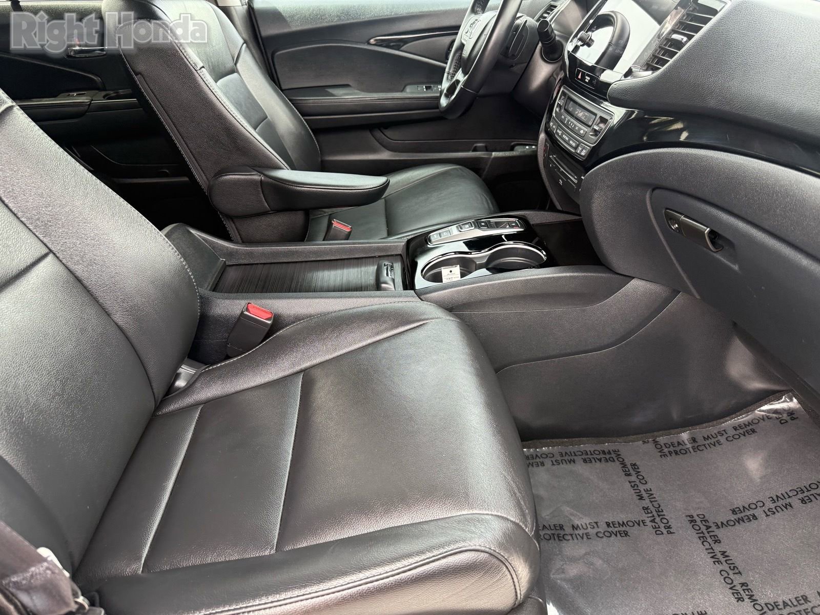 Used 2022 Honda Pilot Touring image 32