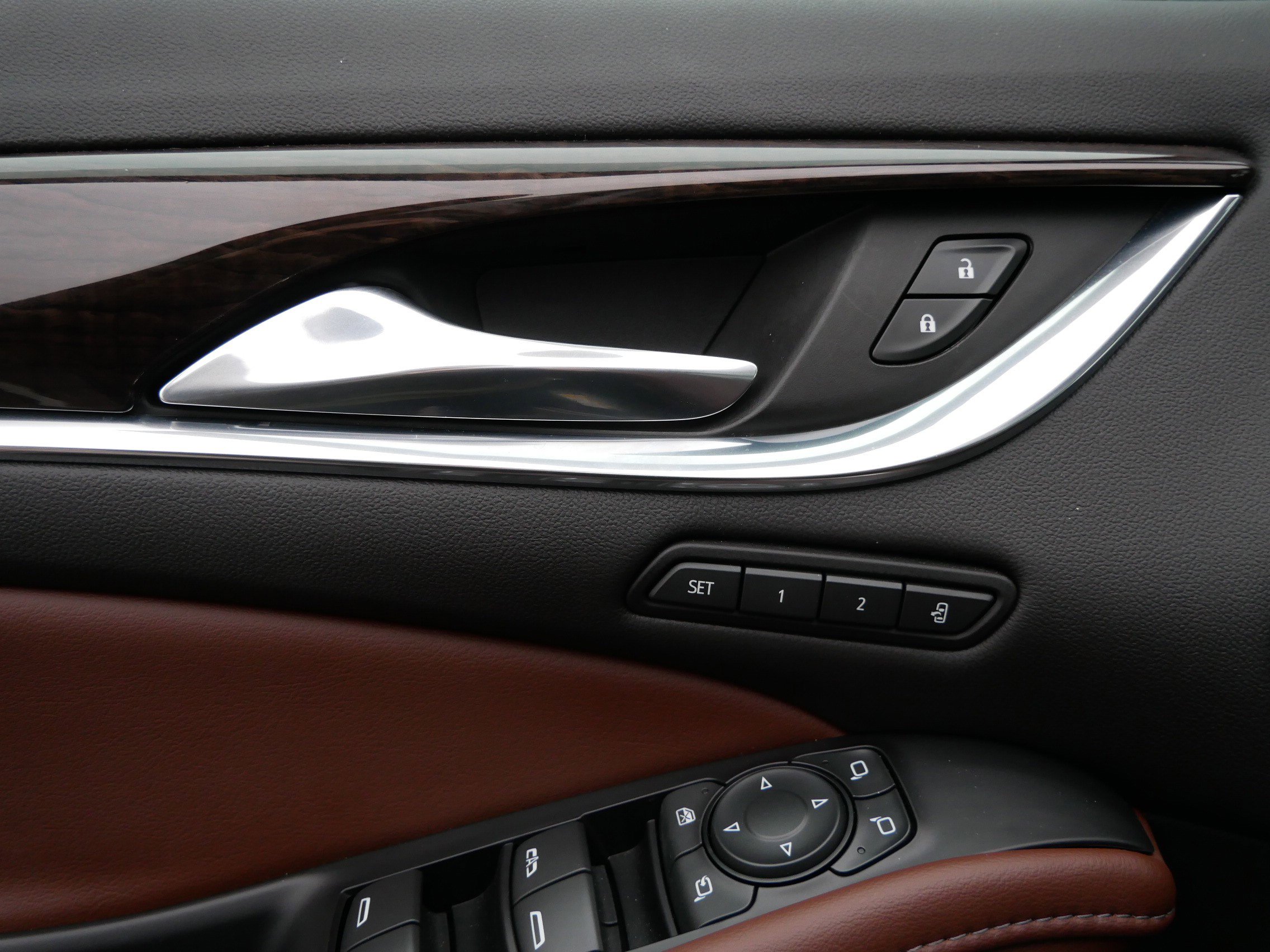 Certified 2021 Buick Enclave Avenir w/ Avenir Technology Package image 15