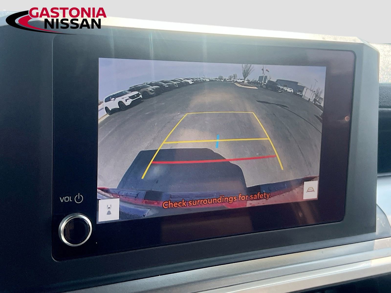 Used 2025 Toyota Tacoma SR5 image 18