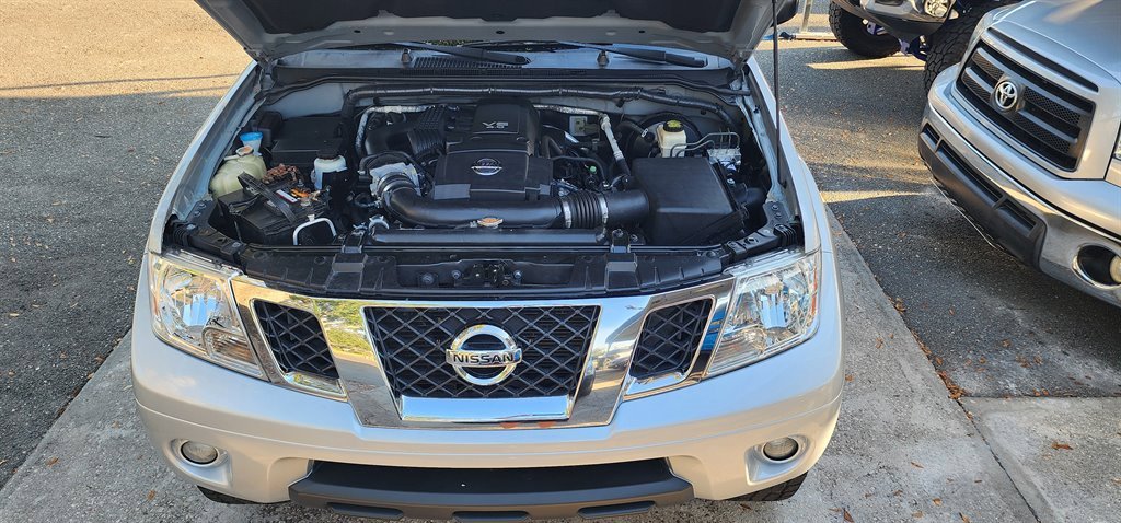 Used 2015 Nissan Frontier SV w/ SV Value Truck Package image 15