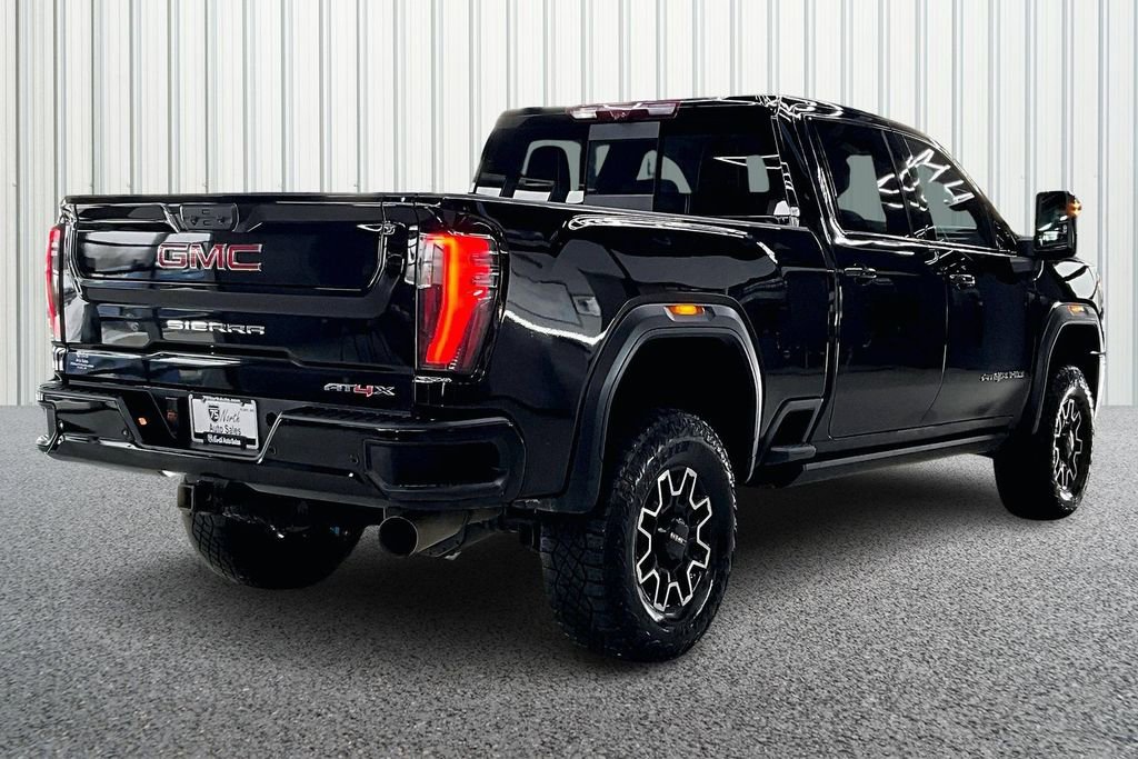 Used 2024 GMC Sierra 2500 AT4X image 6