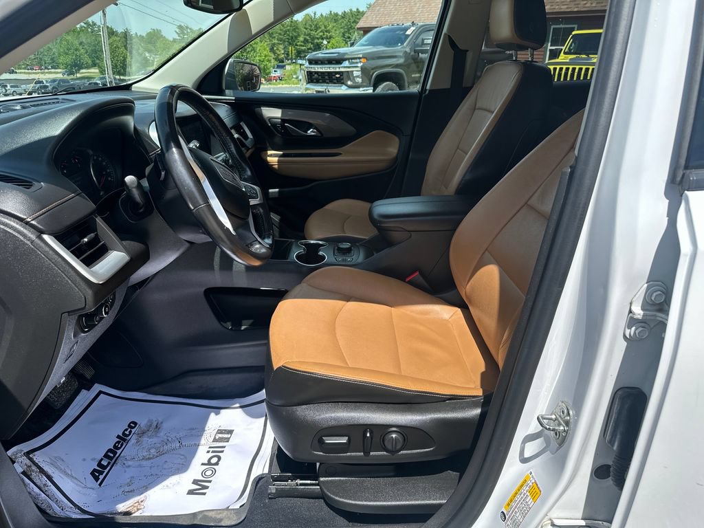 Used 2021 GMC Terrain SLT w/ LPO, Floor Liner Package AWD/4WD image 9