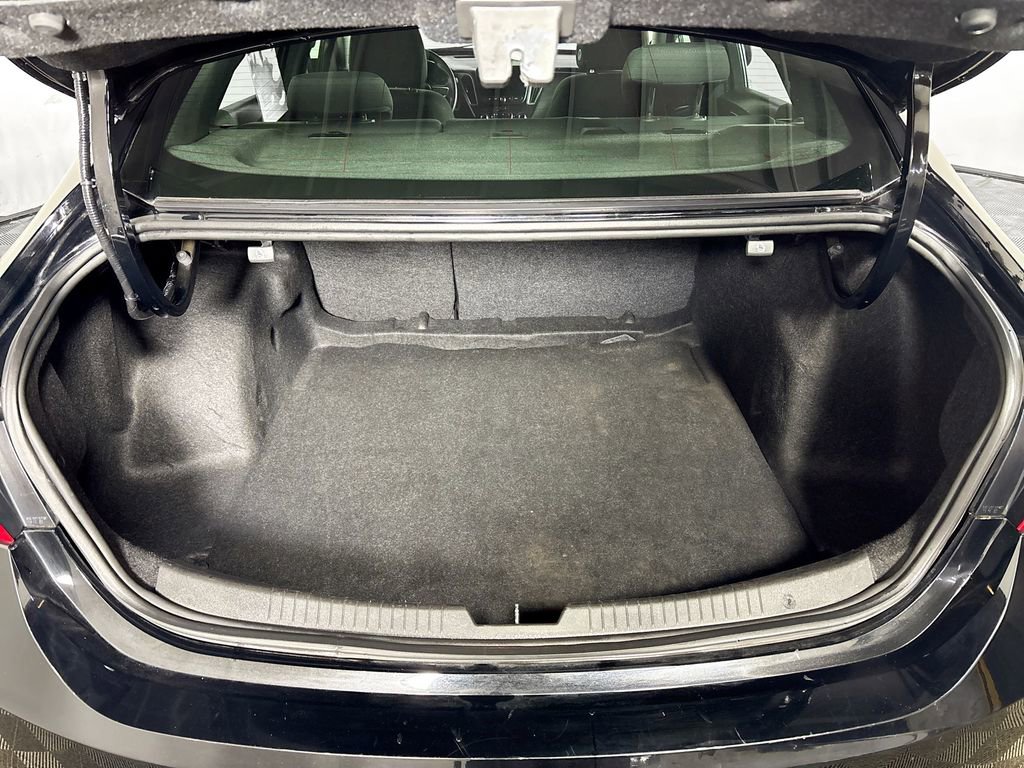 Used 2023 Chevrolet Malibu LT image 20