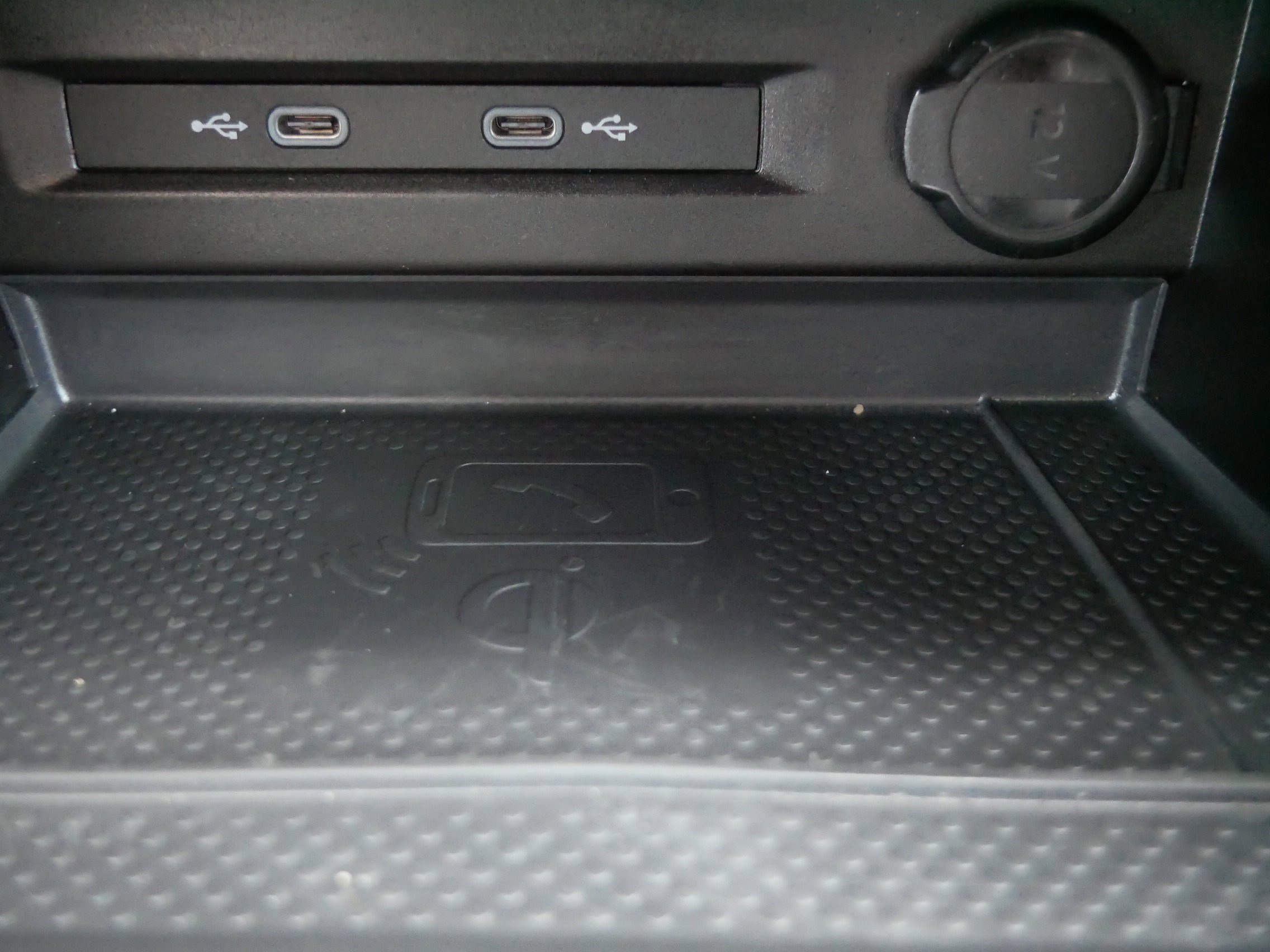 Certified 2023 Volkswagen Tiguan SE w/ Panoramic Sunroof Package image 29