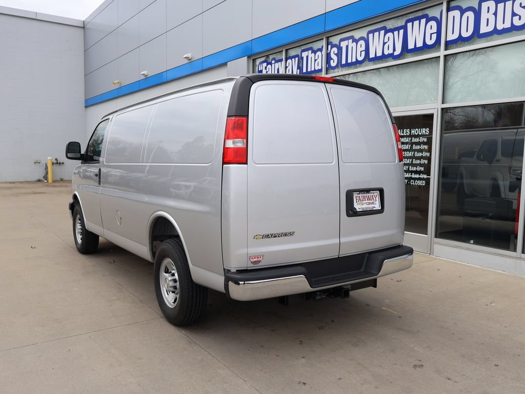 New 2026 Chevrolet Express 2500 w/ Enhanced Convenience Package RWD image 8