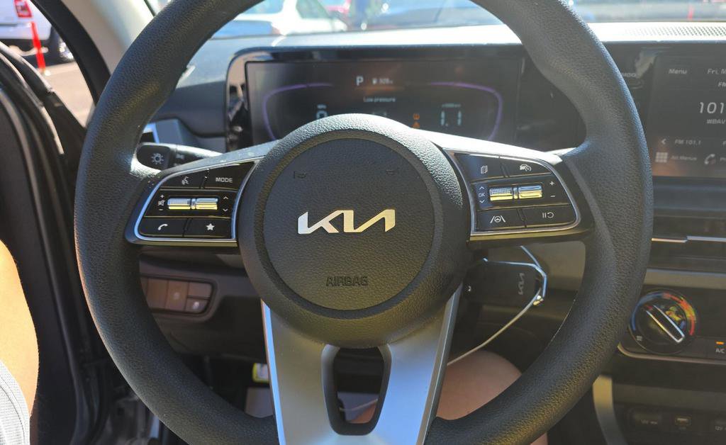 Used 2026 Kia Seltos LX AWD/4WD image 12