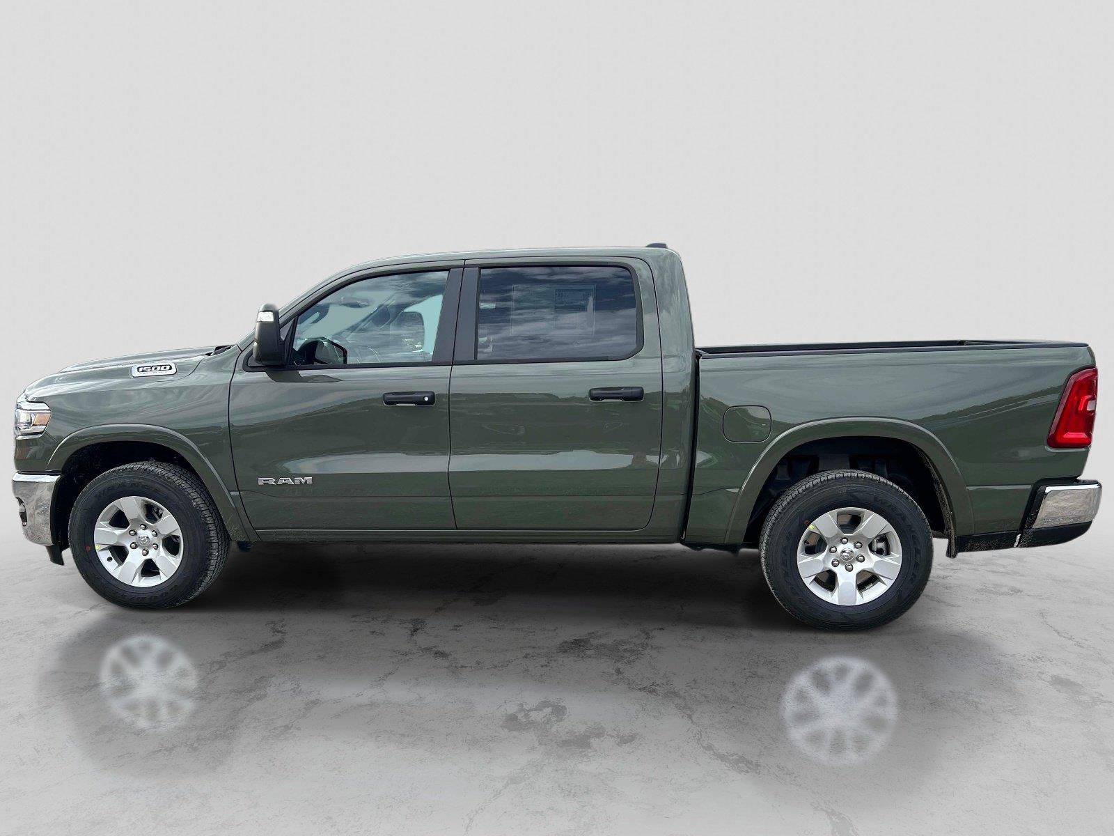 New 2026 RAM 1500 Big Horn AWD/4WD image 8