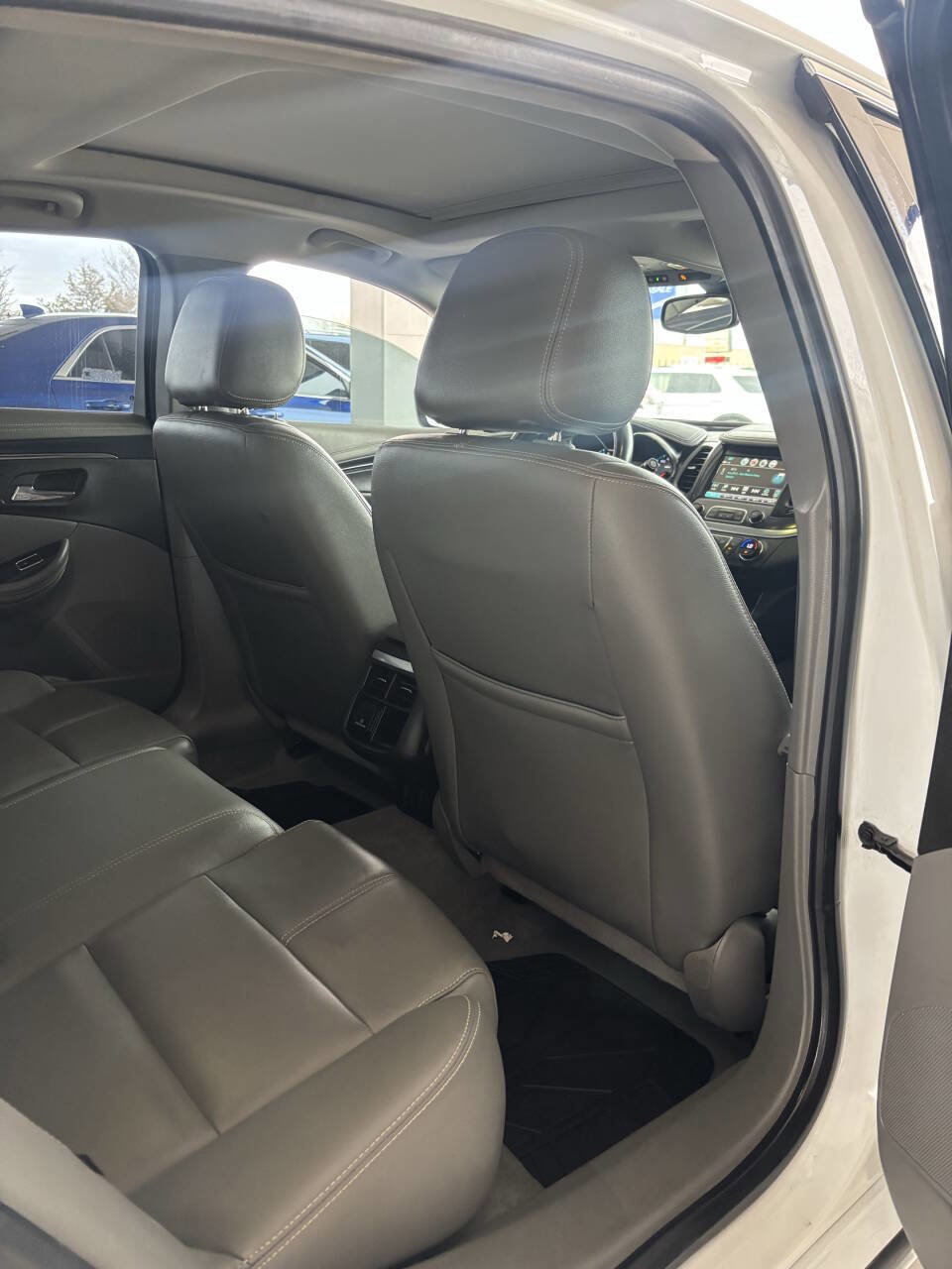 Used 2019 Chevrolet Impala LT image 20