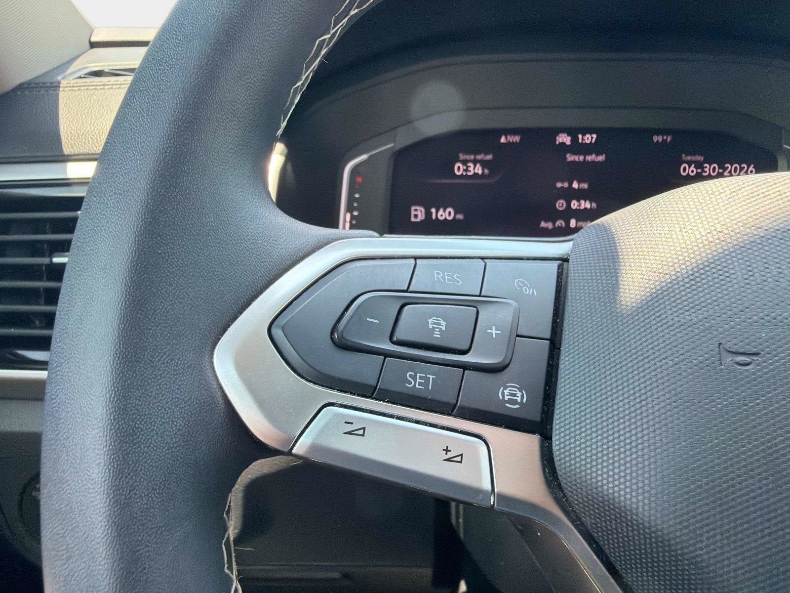 Certified 2023 Volkswagen Atlas SE FWD image 28