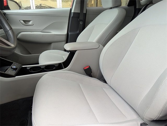 Certified 2024 Hyundai Kona SEL w/ Convenience Package image 13