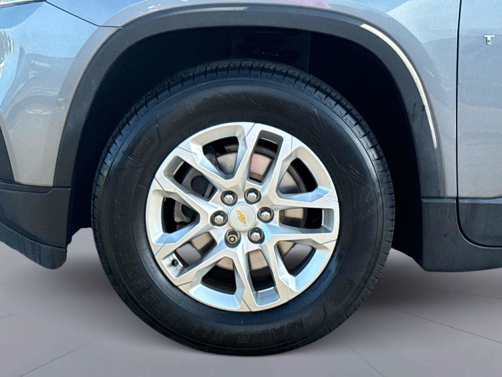 Used 2019 Chevrolet Traverse LS FWD image 10