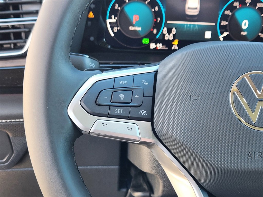 New 2026 Volkswagen Atlas SEL Premium R-Line image 9