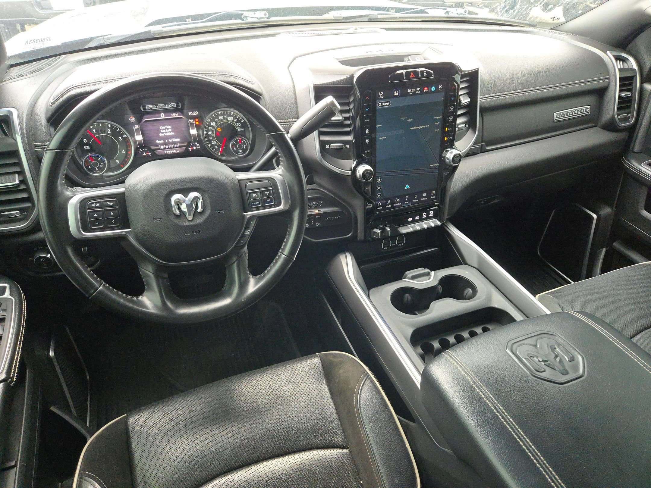 Used 2022 RAM 2500 Laramie w/ Night Edition AWD/4WD image 15