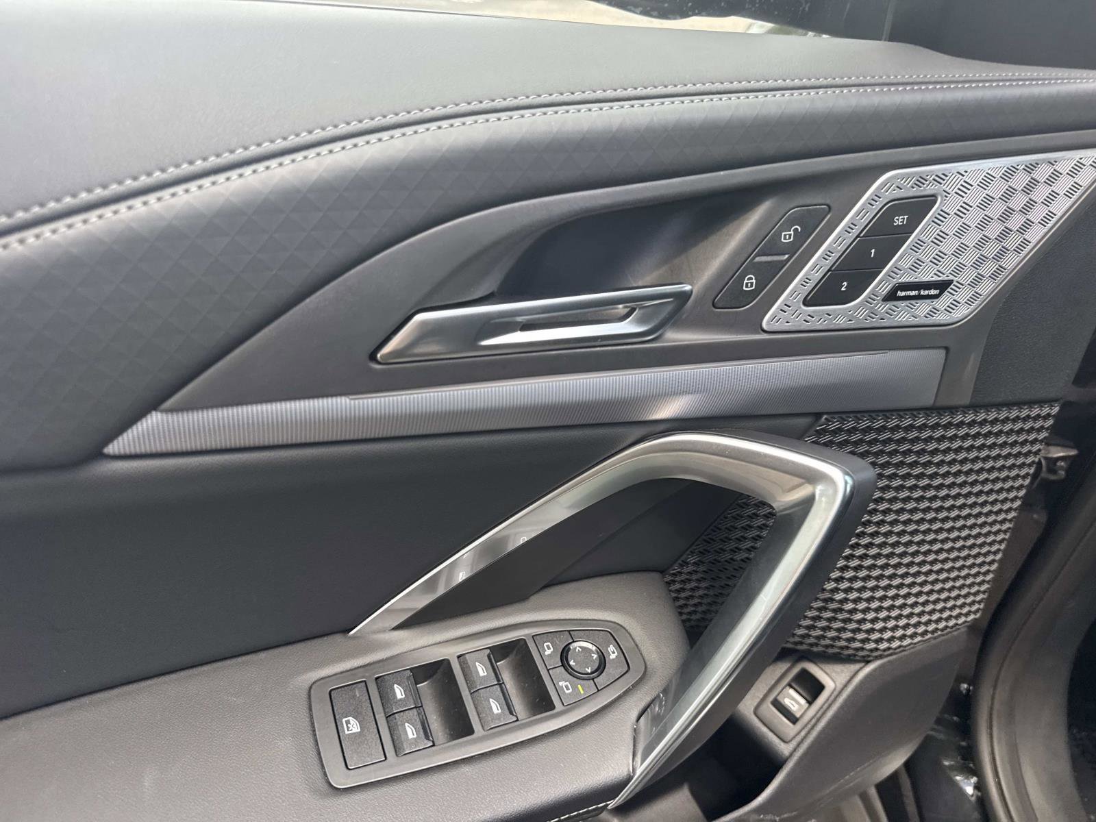 Used 2025 BMW X2 xDrive28i w/ Convenience Package image 16