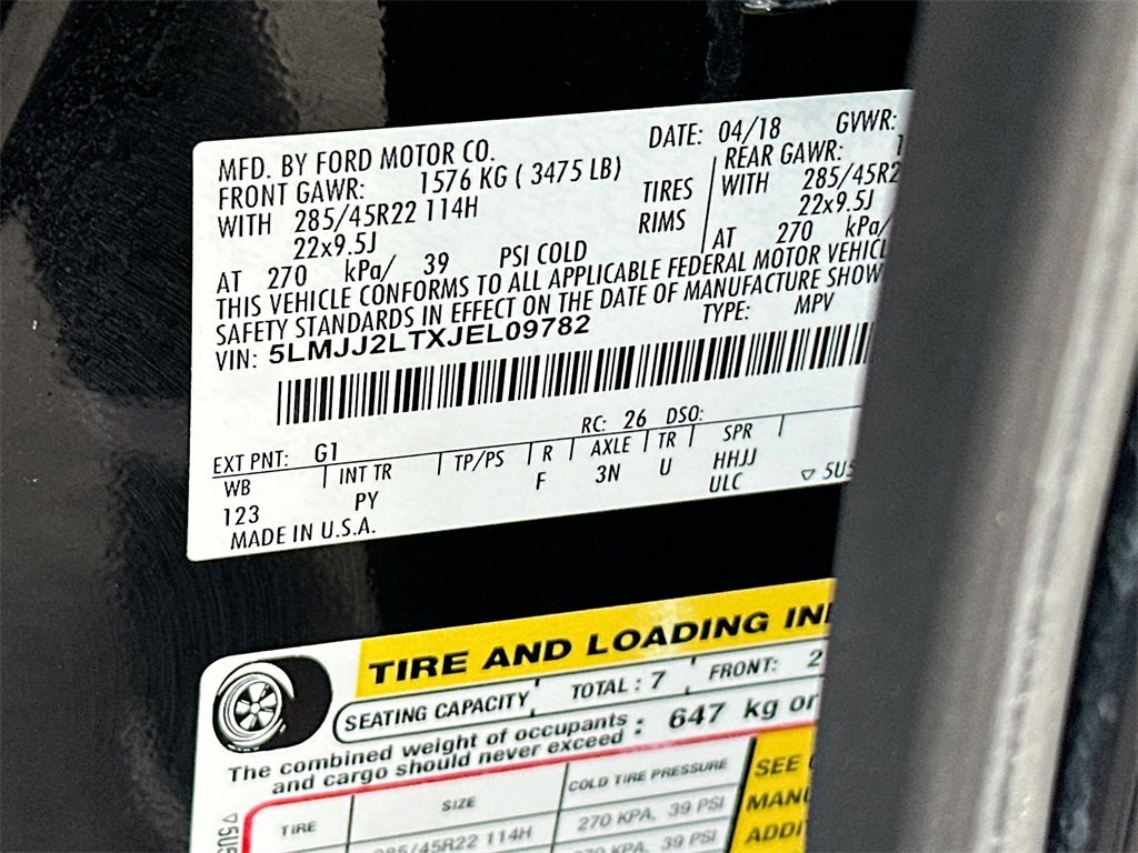 Used 2018 Lincoln Navigator Reserve w/ Technology Package image 27