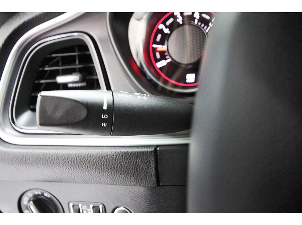 Used 2022 Dodge Challenger R/T image 16