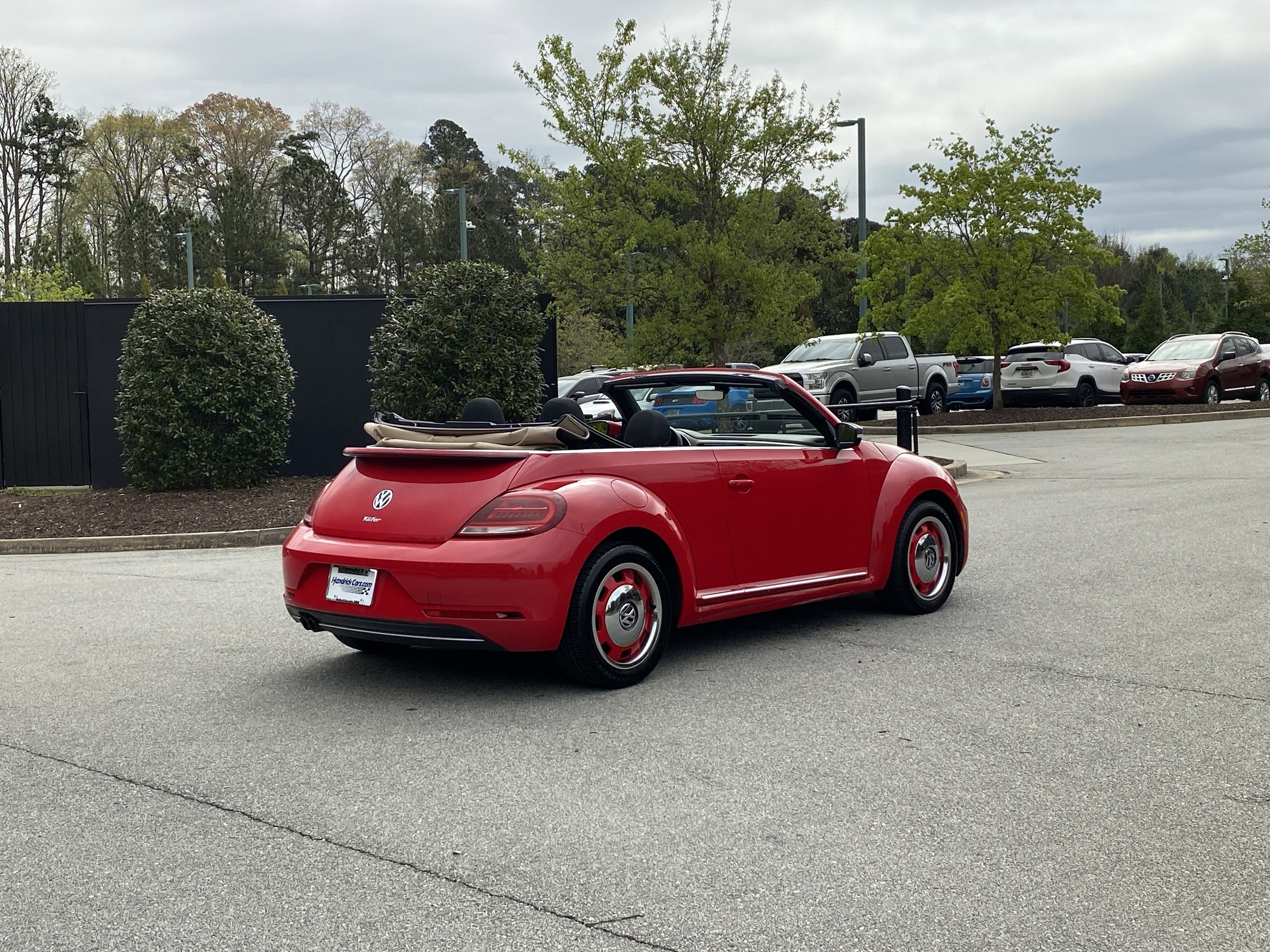 Used 2018 Volkswagen Beetle 2.0T Coast w/ Coast Lighting Package image 3
