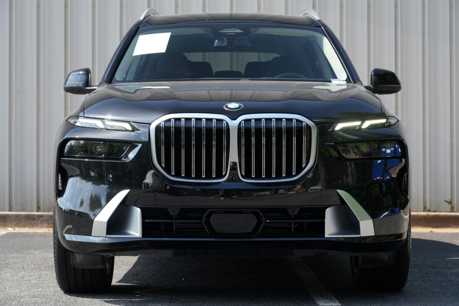 Used 2024 BMW X7 xDrive40i AWD/4WD image 7
