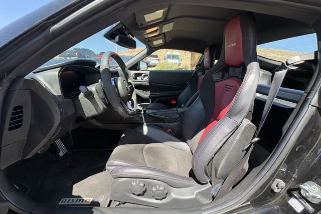 Used 2024 Nissan Z NISMO w/ Floor Mat Package RWD image 9