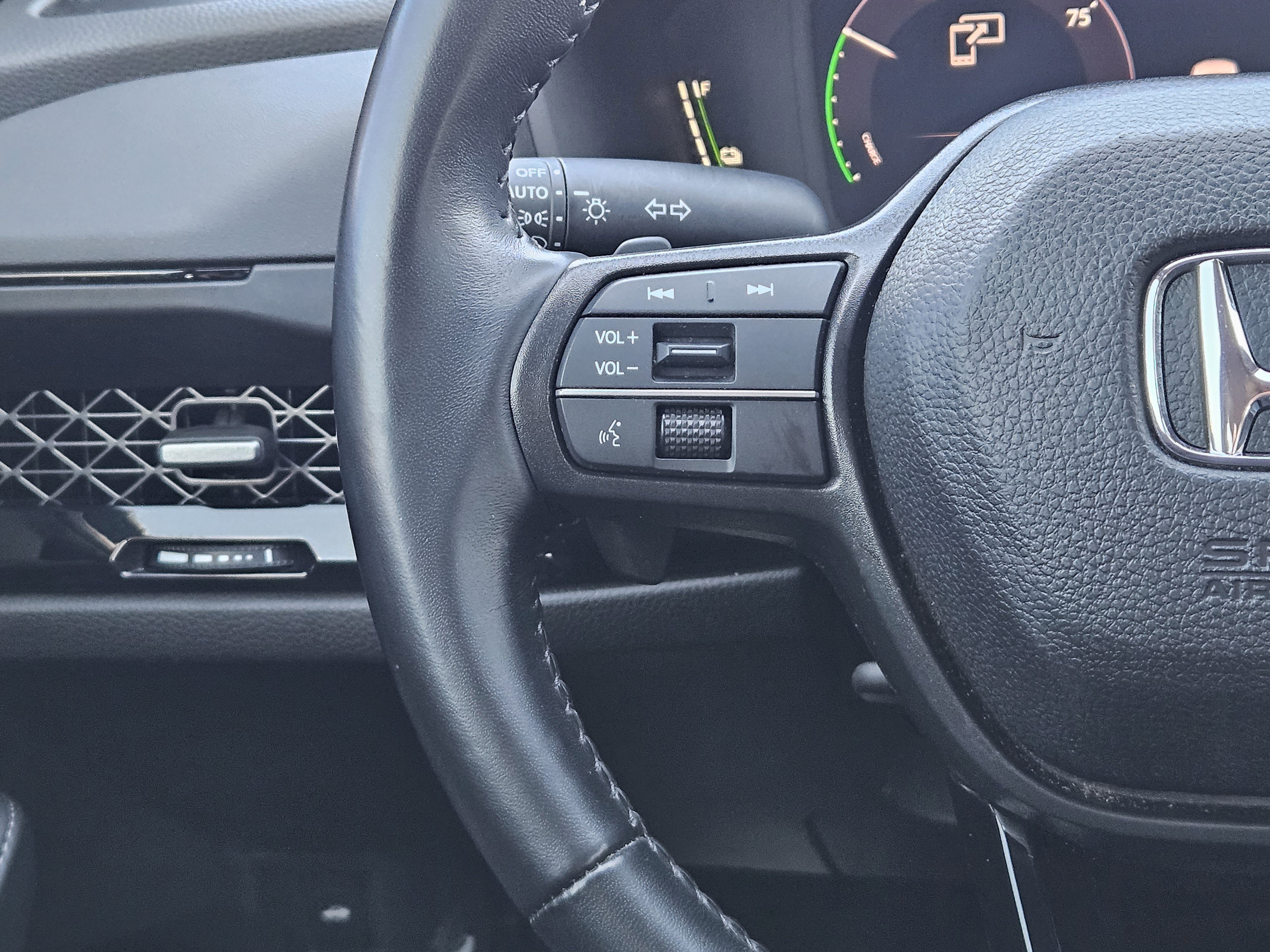 Used 2024 Honda Accord Sport image 28