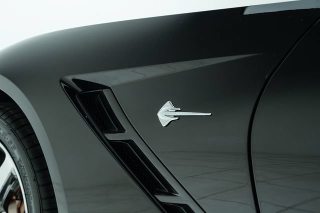 Used 2014 Chevrolet Corvette Stingray Coupe w/ 2LT Preferred Equipment Group RWD image 21