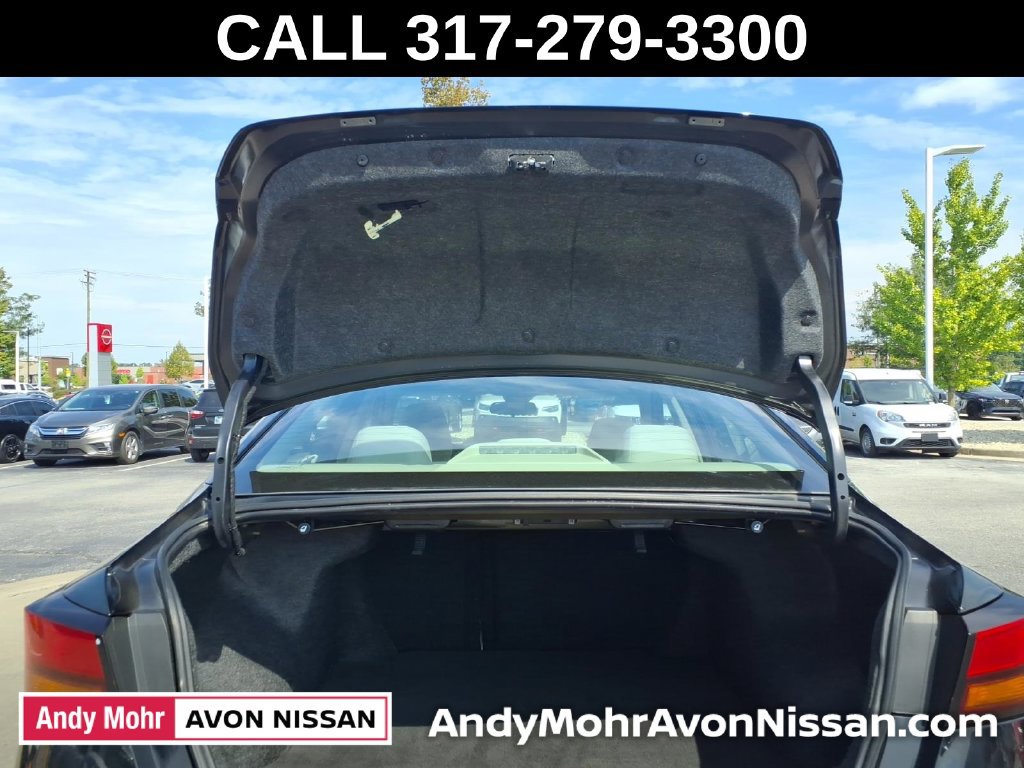 Used 2025 Nissan Altima 2.5 SV AWD/4WD image 10