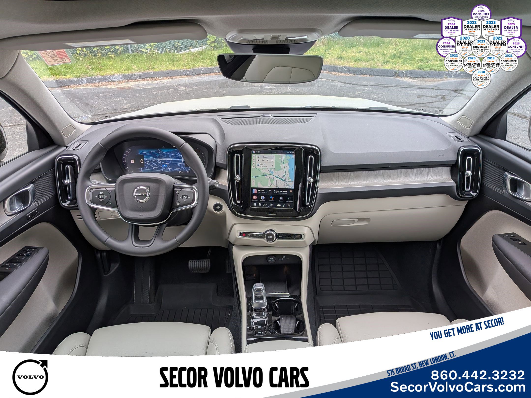 Certified 2023 Volvo XC40 B5 Plus w/ Driver Assist Package AWD/4WD image 21