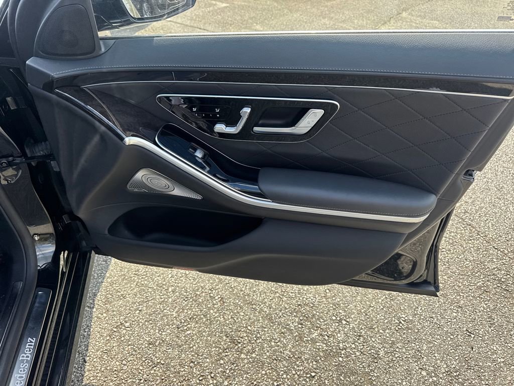 Used 2022 Mercedes-Benz S 500 4MATIC image 14