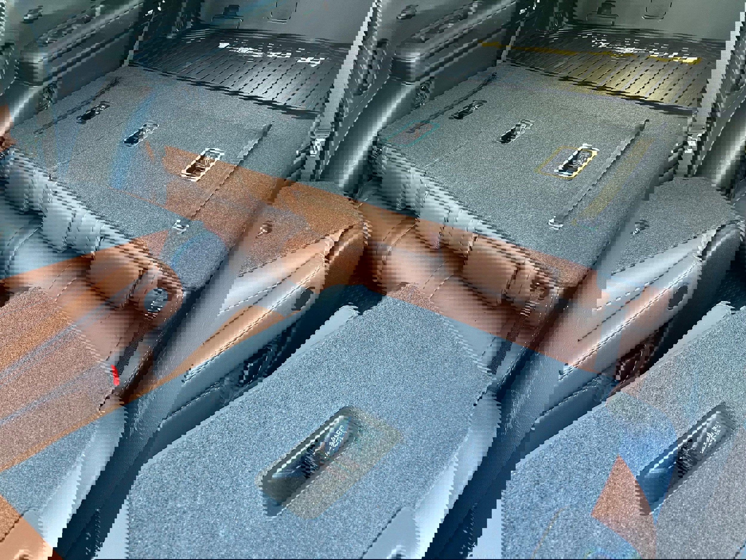 Used 2019 Subaru Ascent Touring image 14