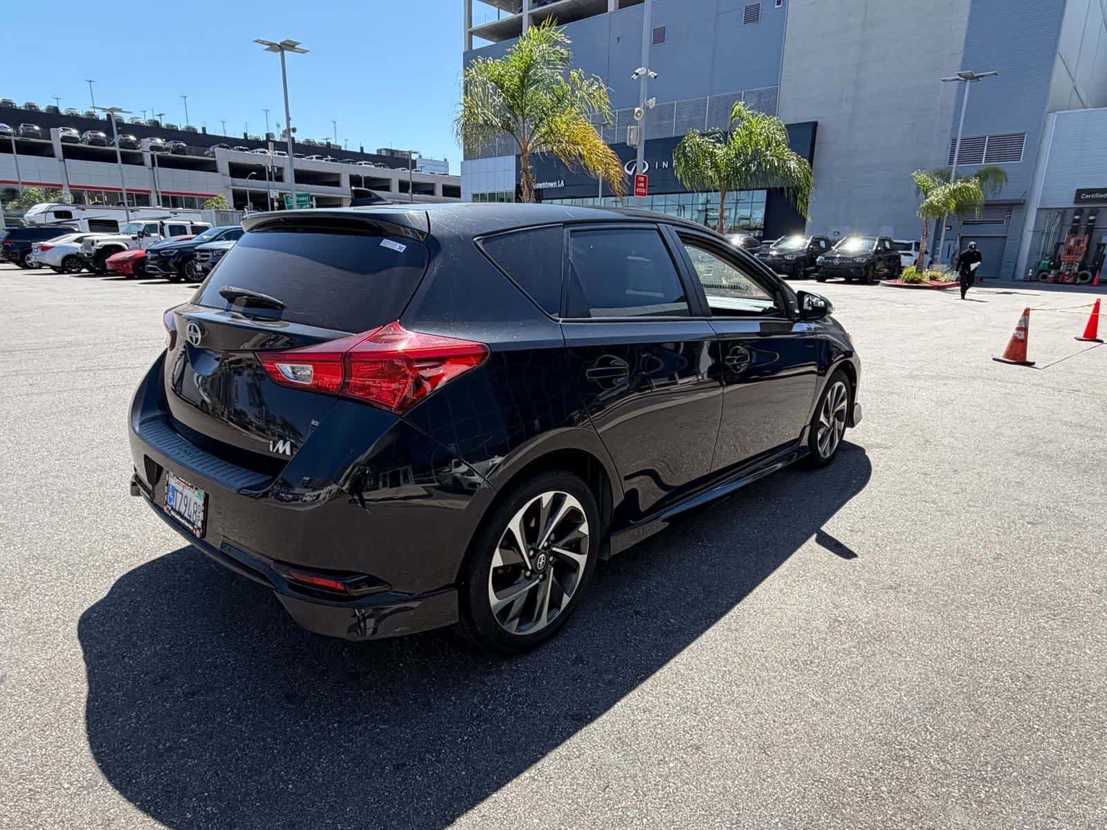 Used 2016 Scion iM FWD image 4