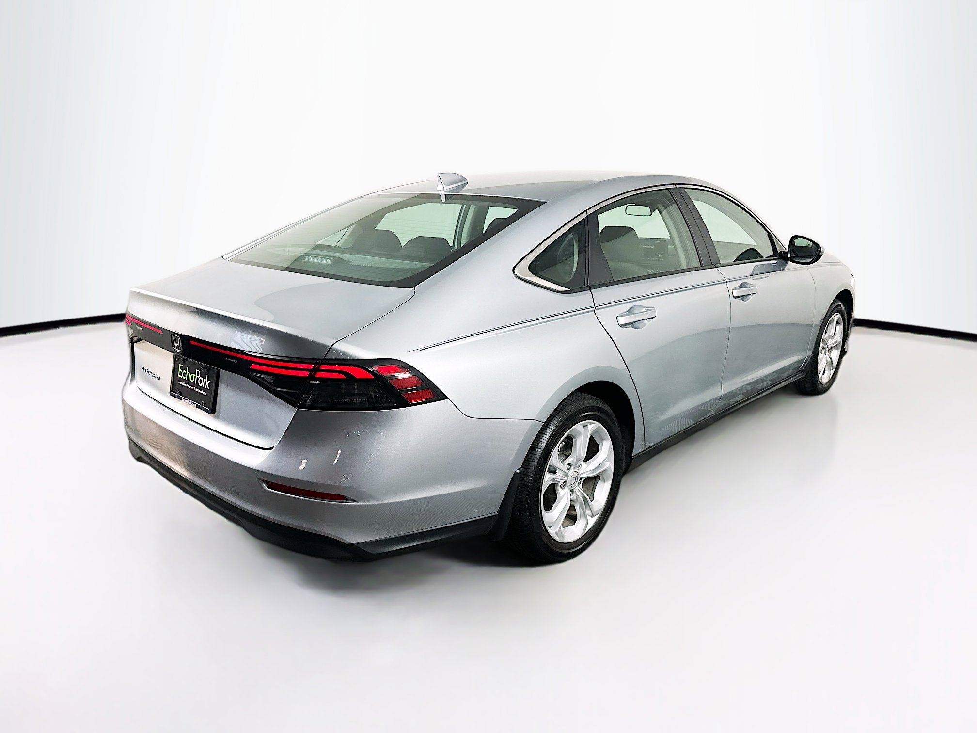 Used 2024 Honda Accord LX image 9