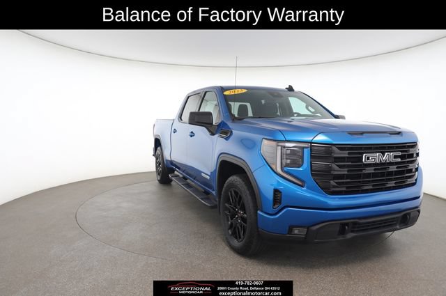 Used 2023 GMC Sierra 1500 Elevation w/ LPO, Elevation Black Package AWD/4WD image 29