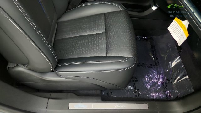 Used 2024 Cadillac Lyriq Sport RWD image 41