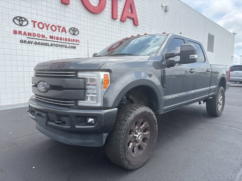 Used 2017 Ford F250 Lariat w/ Lariat Ultimate Package AWD/4WD video 1