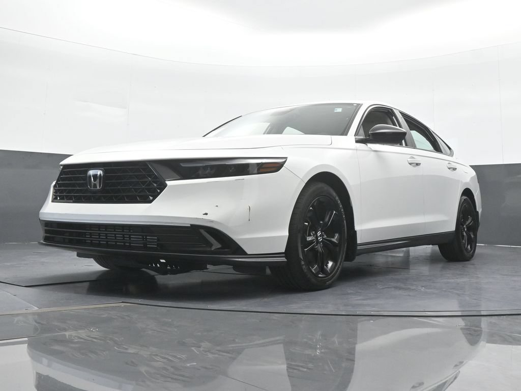 Used 2025 Honda Accord SE image 55