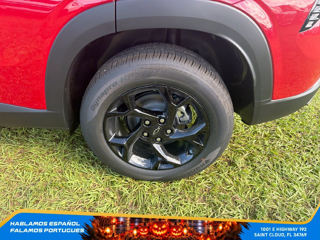 New 2026 Chevrolet Trax LT w/ Driver Confidence Package FWD image 11