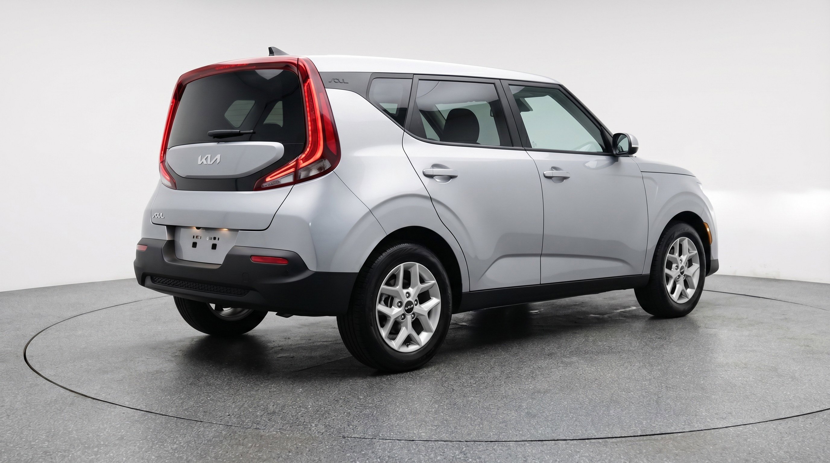 Used 2025 Kia Soul LX w/ LX Technology Package image 9