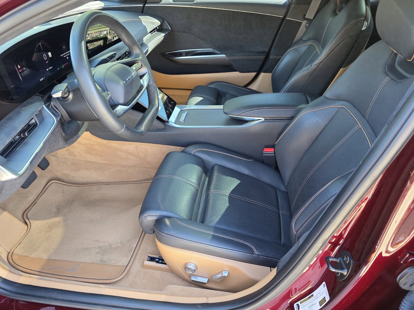 Used 2022 Lucid Air Grand Touring image 10