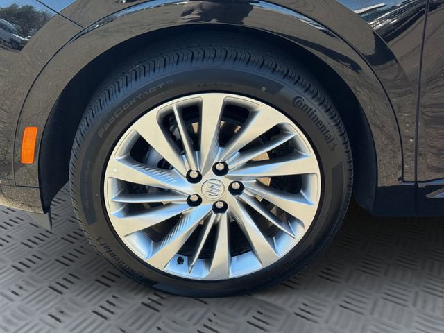 Used 2024 Buick Envision Avenir image 30