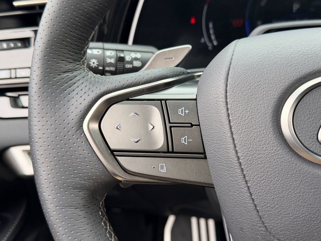 Certified 2024 Lexus RX 500h F Sport w/ Convenience Package AWD/4WD image 20