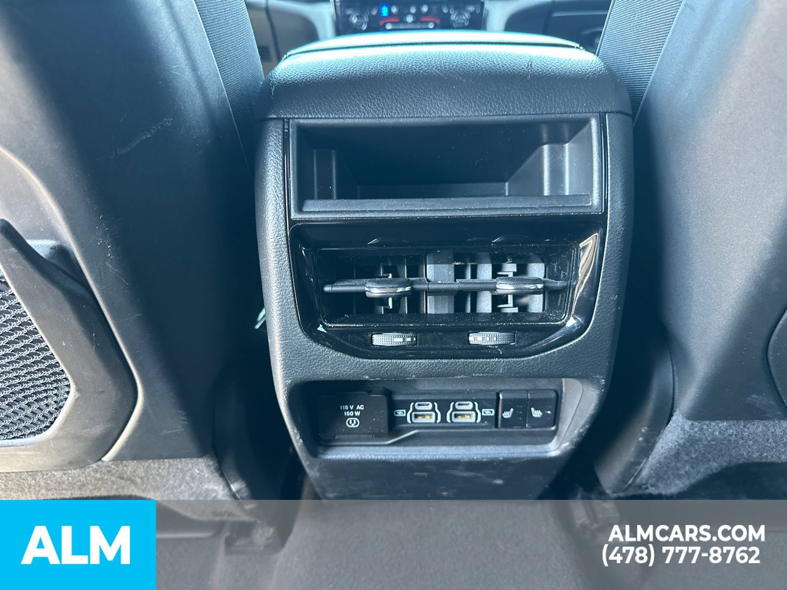 Used 2023 Jeep Grand Cherokee Overland AWD/4WD image 27