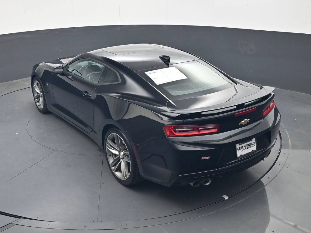 Used 2017 Chevrolet Camaro SS RWD image 25