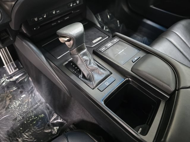 Used 2020 Lexus ES 350 F Sport w/ Accessory Package FWD image 25