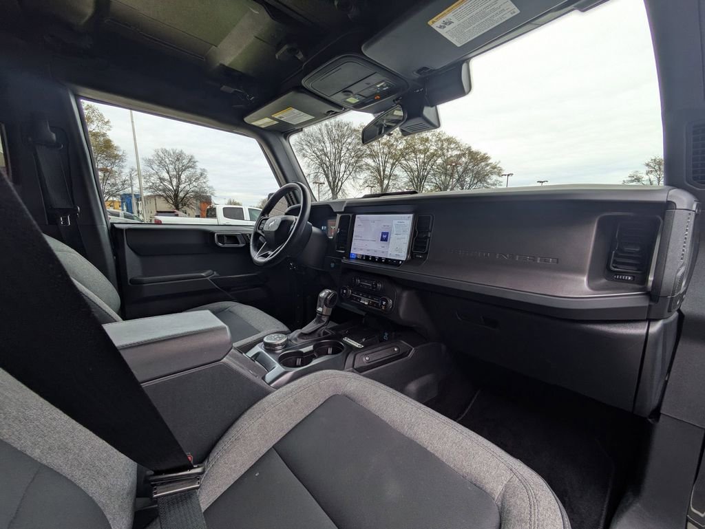 Used 2025 Ford Bronco Big Bend AWD/4WD image 32