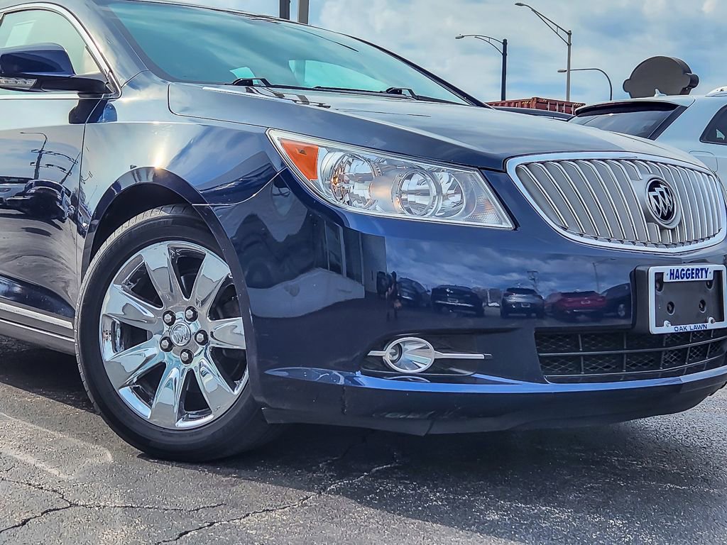 Used 2010 Buick LaCrosse CXL image 2