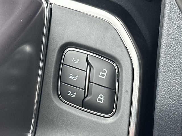 New 2026 Ford F250 Platinum image 25