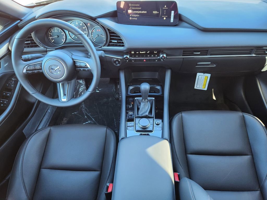 New 2026 MAZDA MAZDA3 Hatchback w/Premium Plus Pkg image 16