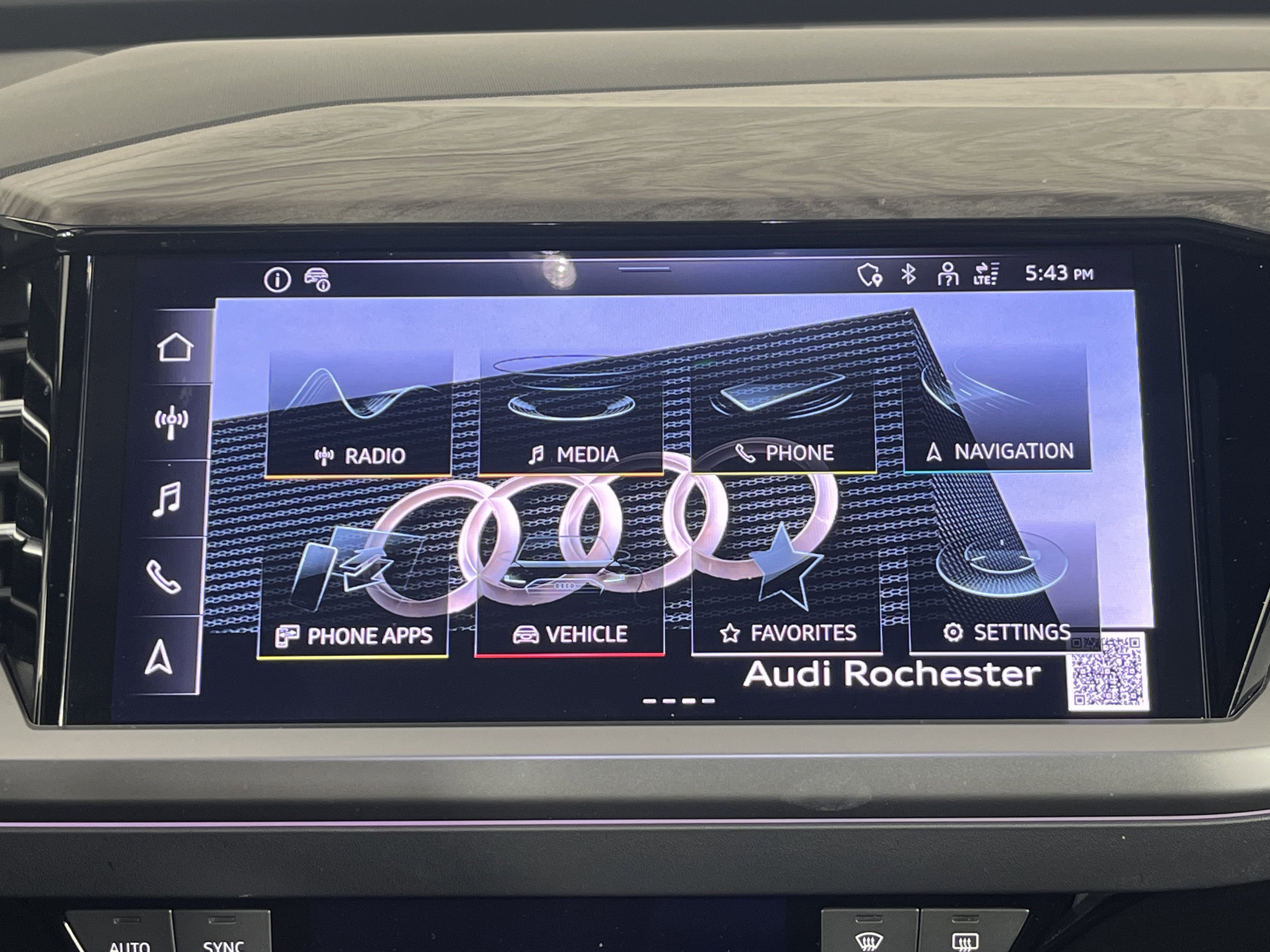 Certified 2023 Audi Q4 e-tron Premium Plus w/ Premium Plus image 15